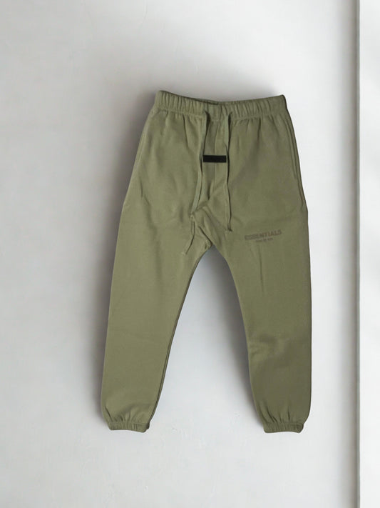 Fear of God Essentials Sweatpants Applique Logo ‘Alfalfa’